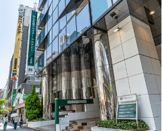 名古屋デザイナー・アカデミーの建物外観