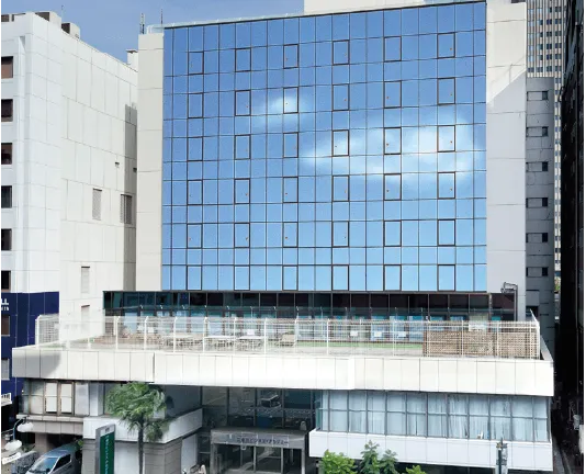 東京ビジネス・アカデミーの建物外観