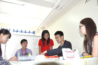 海外短期英語留学習