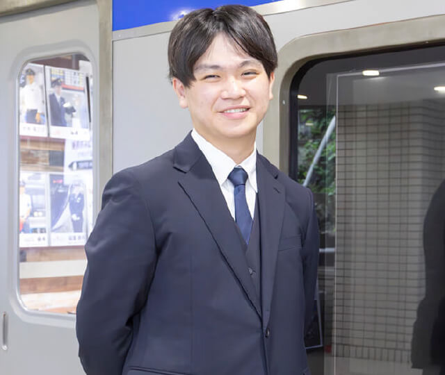 鉄道サービス学科　O・I	さん