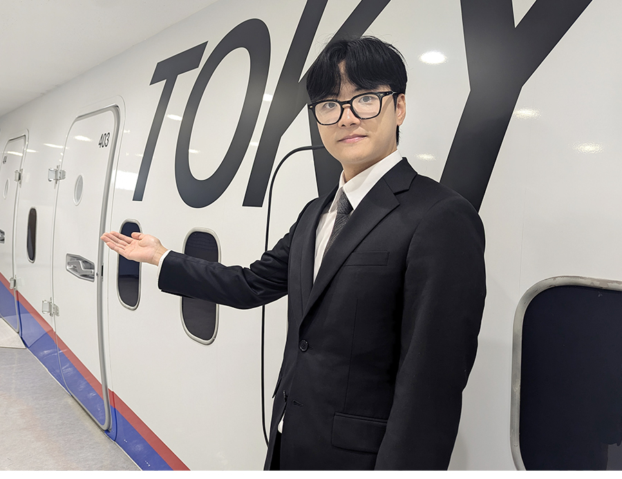 エアライン学科 国際観光サービスコース 1年